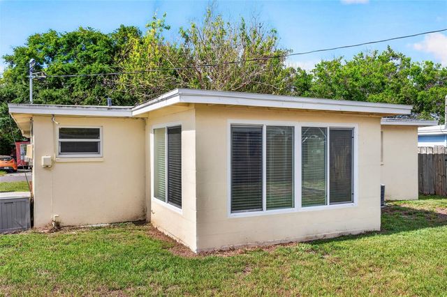 10246 117TH DRIVE, Largo, FL 33773