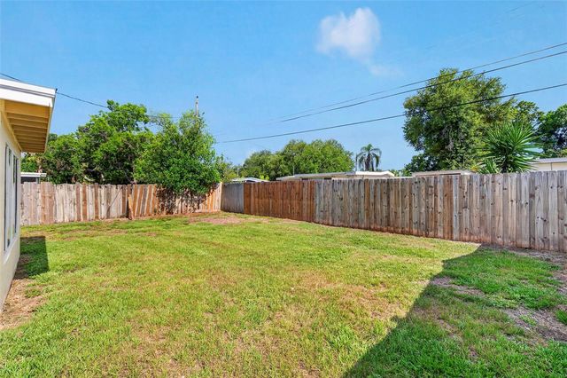10246 117TH DRIVE, Largo, FL 33773