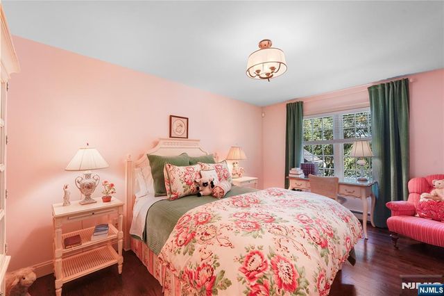 309 Waterview Drive, Franklin Lakes, NJ 07417