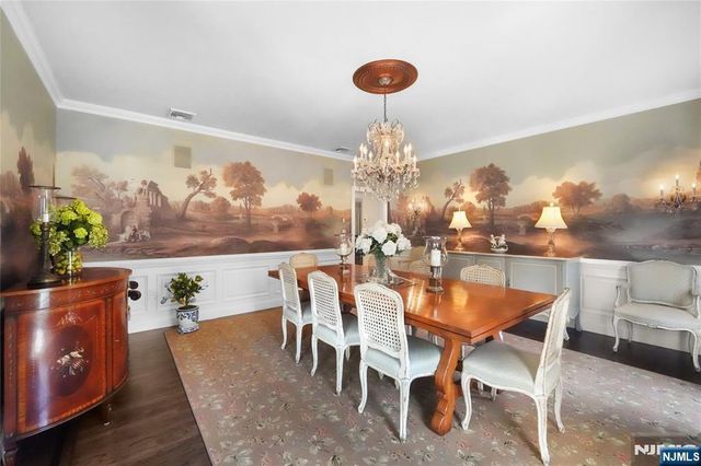 309 Waterview Drive, Franklin Lakes, NJ 07417