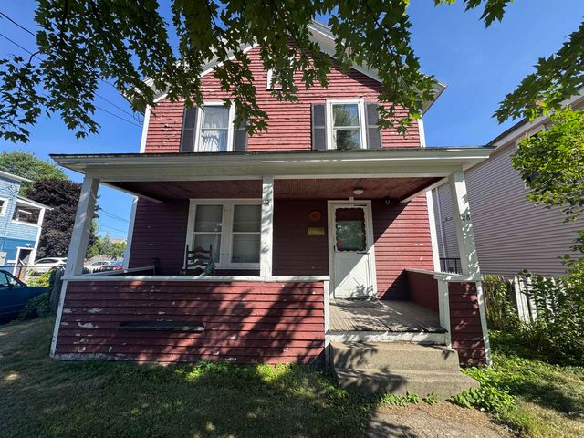 28 Ward Street, Burlington, VT 05401