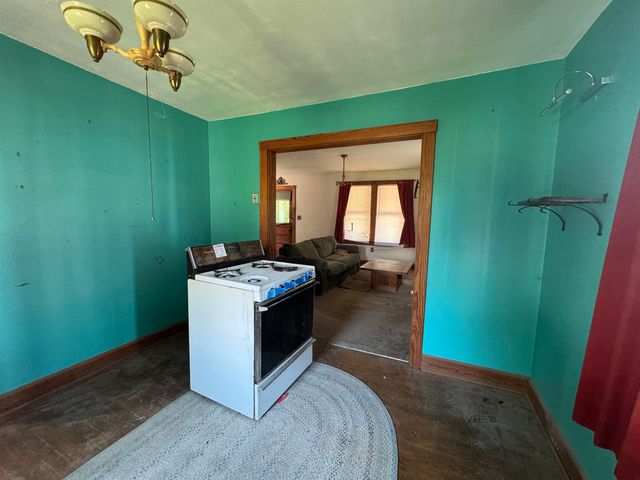 28 Ward Street, Burlington, VT 05401