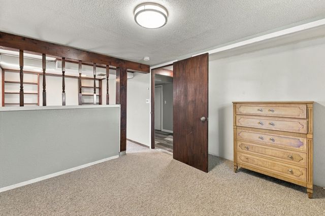 1101 Skylane Drive, Norwalk, IA 50211