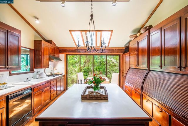 820 Mariposa, Lafayette, CA 94549