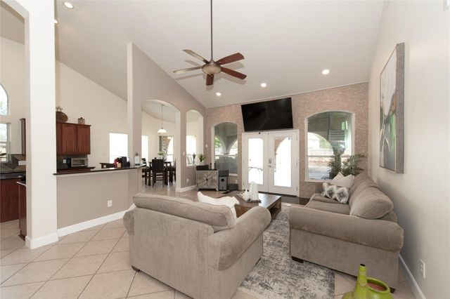 1914 Lakeside Crossing, Katy, TX 77494