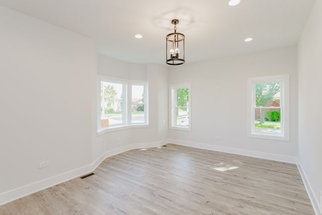 7301 W Pensacola Avenue, Norridge, IL 60706