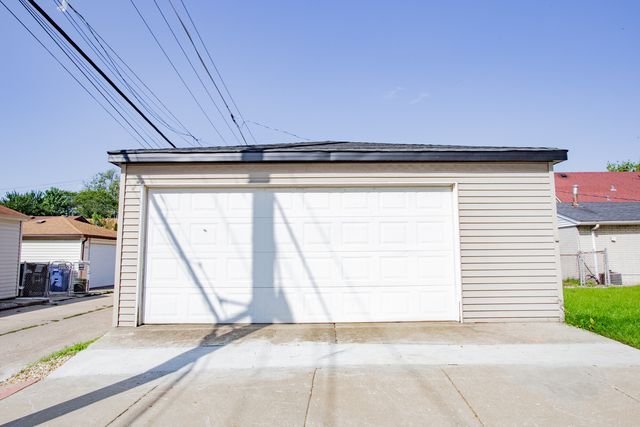 7301 W Pensacola Avenue, Norridge, IL 60706
