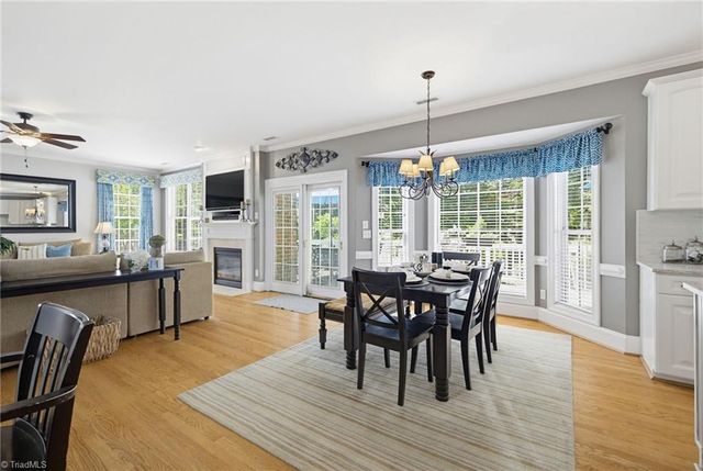 212 Oakmont Park Court, Kernersville, NC 27284
