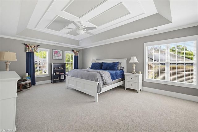 212 Oakmont Park Court, Kernersville, NC 27284