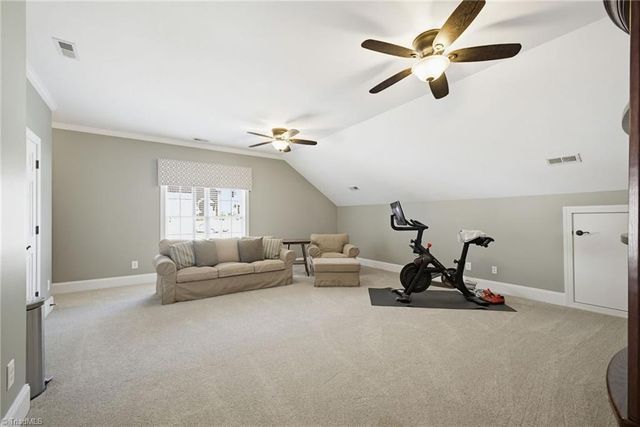 212 Oakmont Park Court, Kernersville, NC 27284