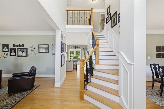212 Oakmont Park Court, Kernersville, NC 27284