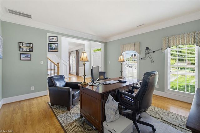 212 Oakmont Park Court, Kernersville, NC 27284