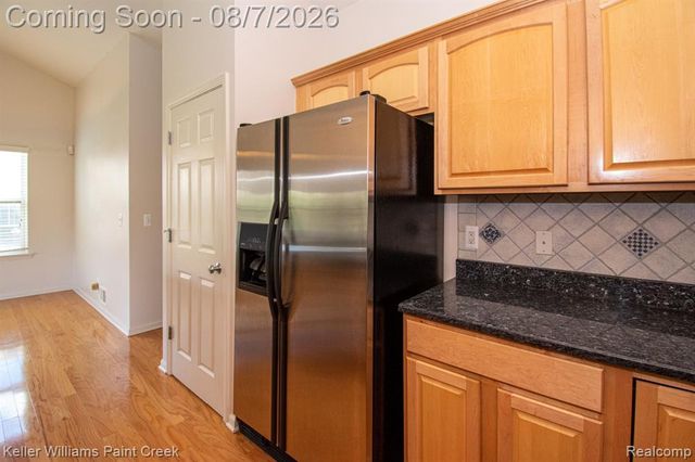25564 Portico Lane 84, Novi, MI 48375