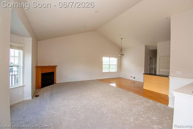 25564 Portico Lane 84, Novi, MI 48375