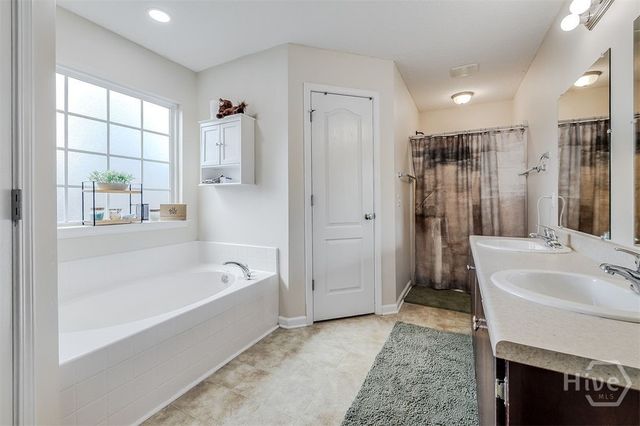 407 Woodhill Court, Rincon, GA 31326