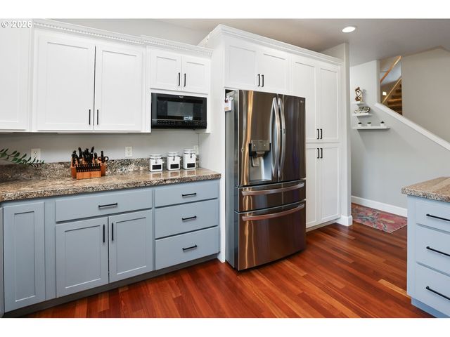 347 LAZY Ave, Eugene, OR 97404
