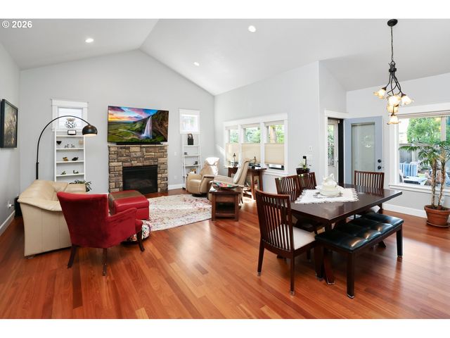347 LAZY Ave, Eugene, OR 97404
