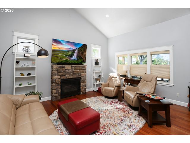 347 LAZY Ave, Eugene, OR 97404