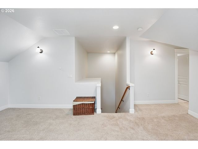 347 LAZY Ave, Eugene, OR 97404