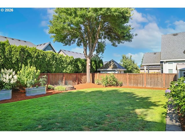 347 LAZY Ave, Eugene, OR 97404