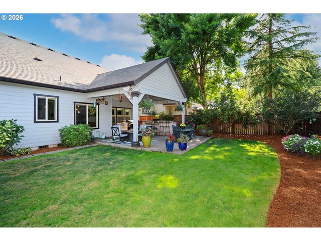 347 LAZY Ave, Eugene, OR 97404