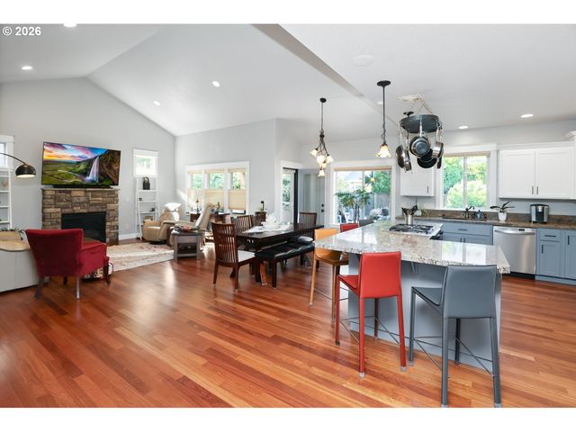 347 LAZY Ave, Eugene, OR 97404