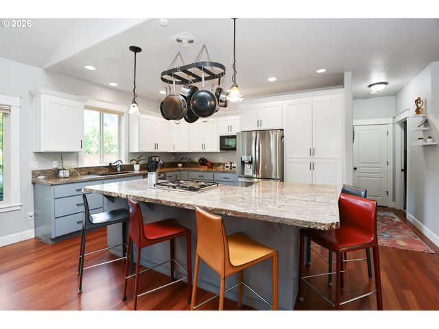 347 LAZY Ave, Eugene, OR 97404