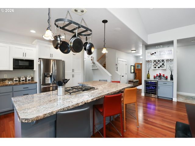 347 LAZY Ave, Eugene, OR 97404
