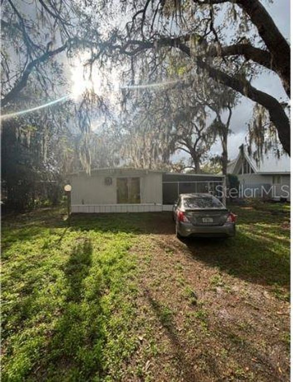 1811 BEACHWAY LANE, Odessa, FL 33556