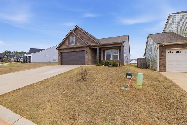 1161 Wanley Way, Boiling Springs, SC 29316