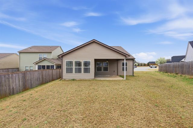 1161 Wanley Way, Boiling Springs, SC 29316