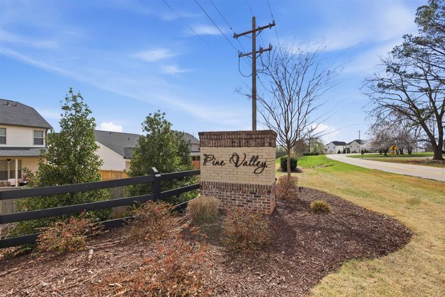 1161 Wanley Way, Boiling Springs, SC 29316