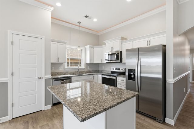 1161 Wanley Way, Boiling Springs, SC 29316