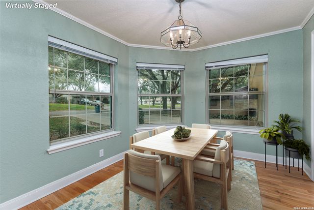 604 Elm Street, Floresville, TX 78114