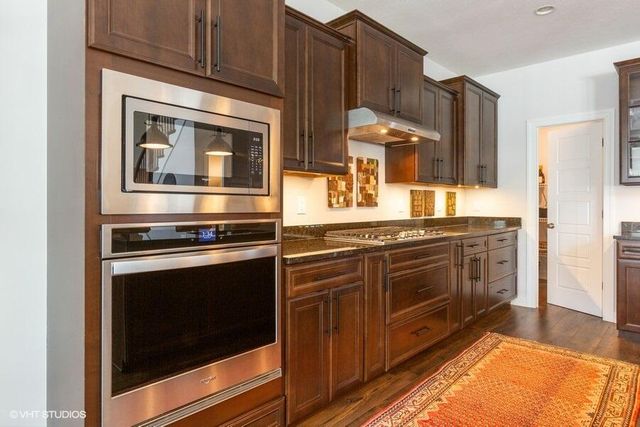 2600 Bell Circle, Stevensville, MI 49127