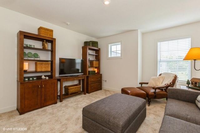 2600 Bell Circle, Stevensville, MI 49127