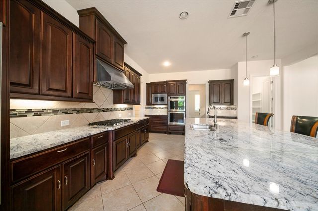 5014 Harvest Chase Lane, Sugar Land, TX 77479