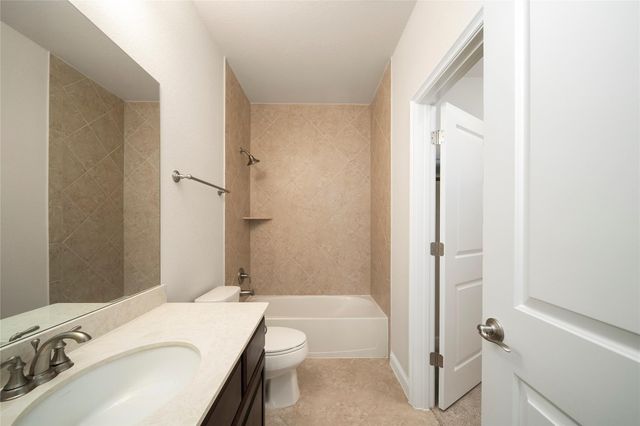 5014 Harvest Chase Lane, Sugar Land, TX 77479