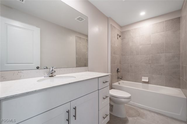 4012 Villa Doria CT, North Fort Myers, FL 33917