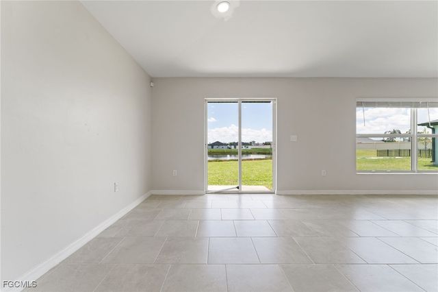 4012 Villa Doria CT, North Fort Myers, FL 33917