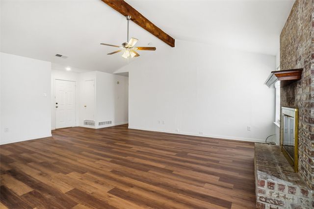 6464 High Lawn Terrace, Watauga, TX 76148