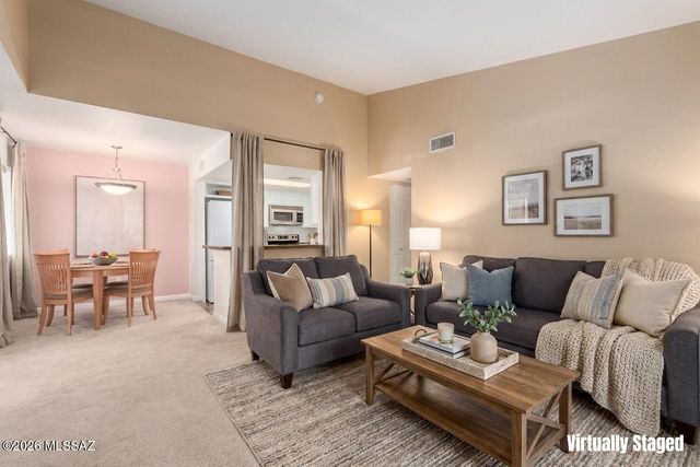 101 S Players Club Dr Apt 3202, Tucson, AZ 85745