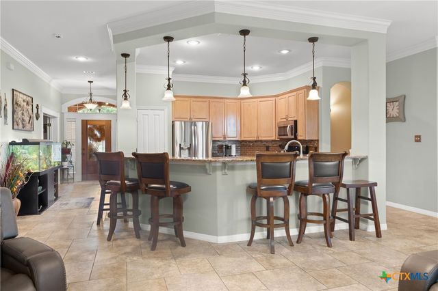 2215 Fox Glen Lane, Temple, TX 76502