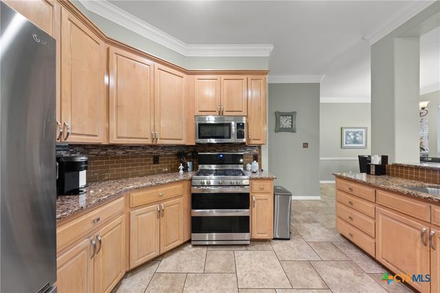 2215 Fox Glen Lane, Temple, TX 76502