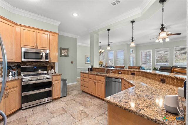 2215 Fox Glen Lane, Temple, TX 76502