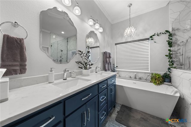 2215 Fox Glen Lane, Temple, TX 76502