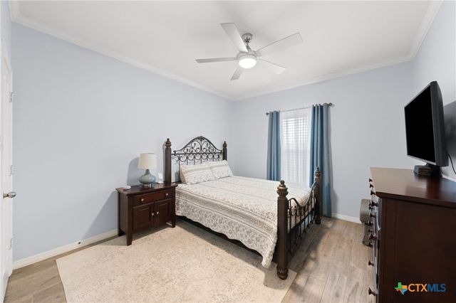 2215 Fox Glen Lane, Temple, TX 76502