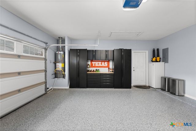 2215 Fox Glen Lane, Temple, TX 76502
