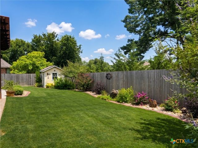 2215 Fox Glen Lane, Temple, TX 76502