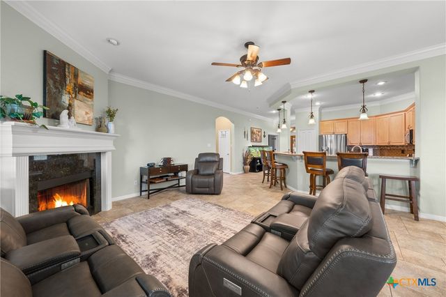 2215 Fox Glen Lane, Temple, TX 76502